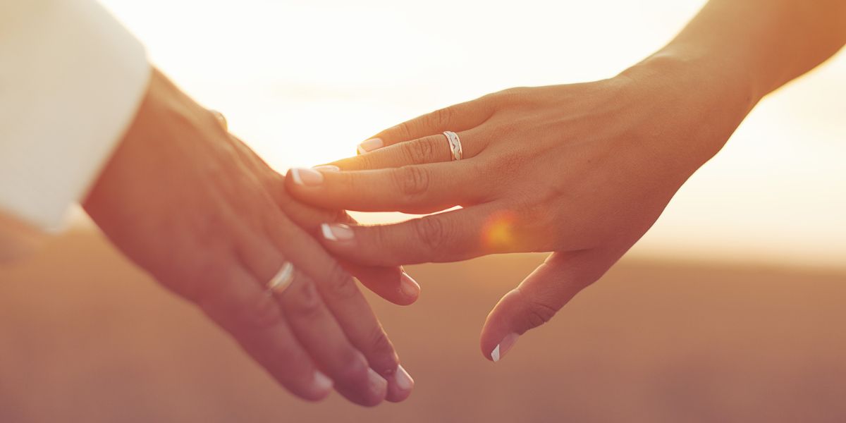 Vow Renewal Etiquette Celebrating Love Second Time Around