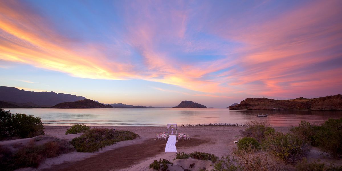 Destination Vow Renewal In Loreto The Perfect Setting For Your Celebration