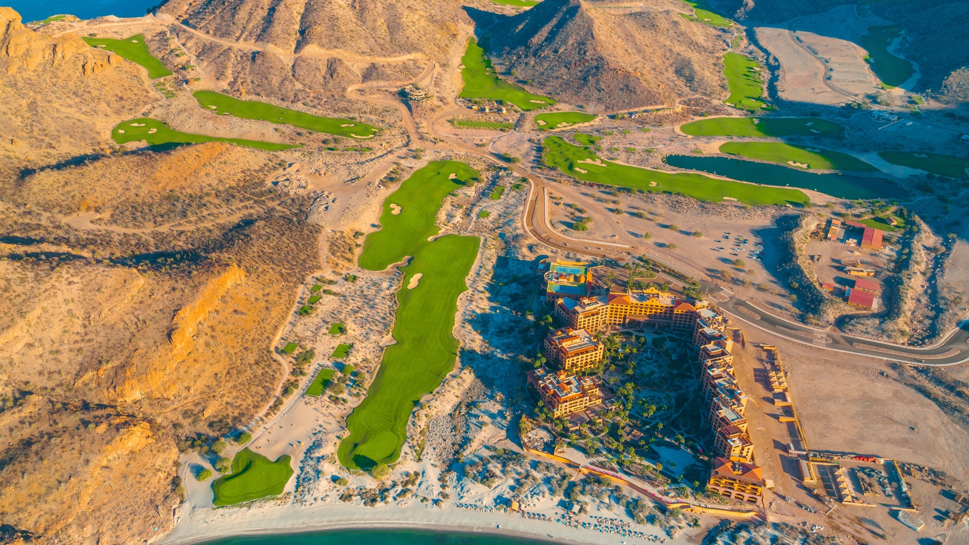 Golf In Loreto Cover