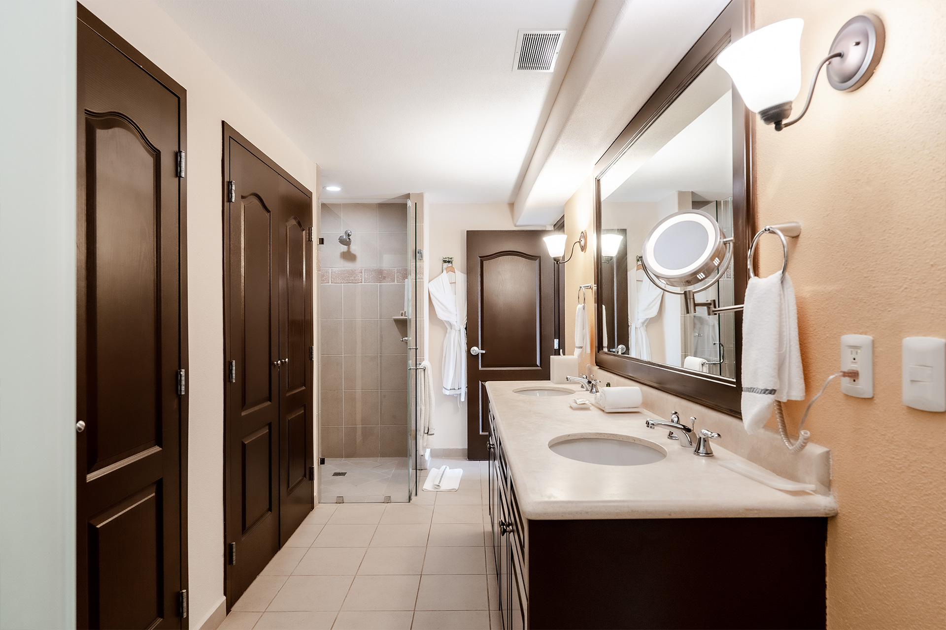 Three Bedroom Suite Premium Floor