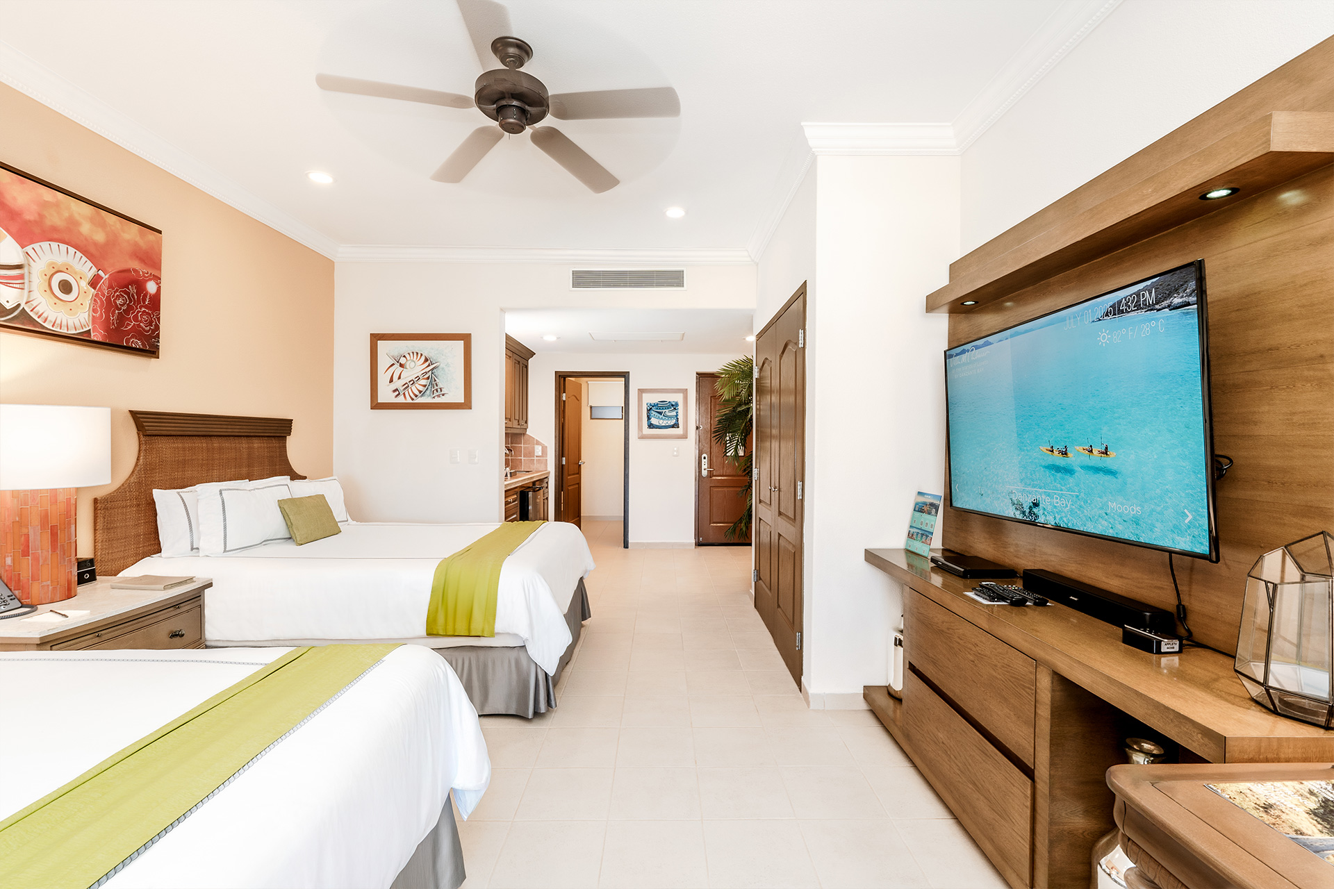 Deluxe Suite Premium Floor 