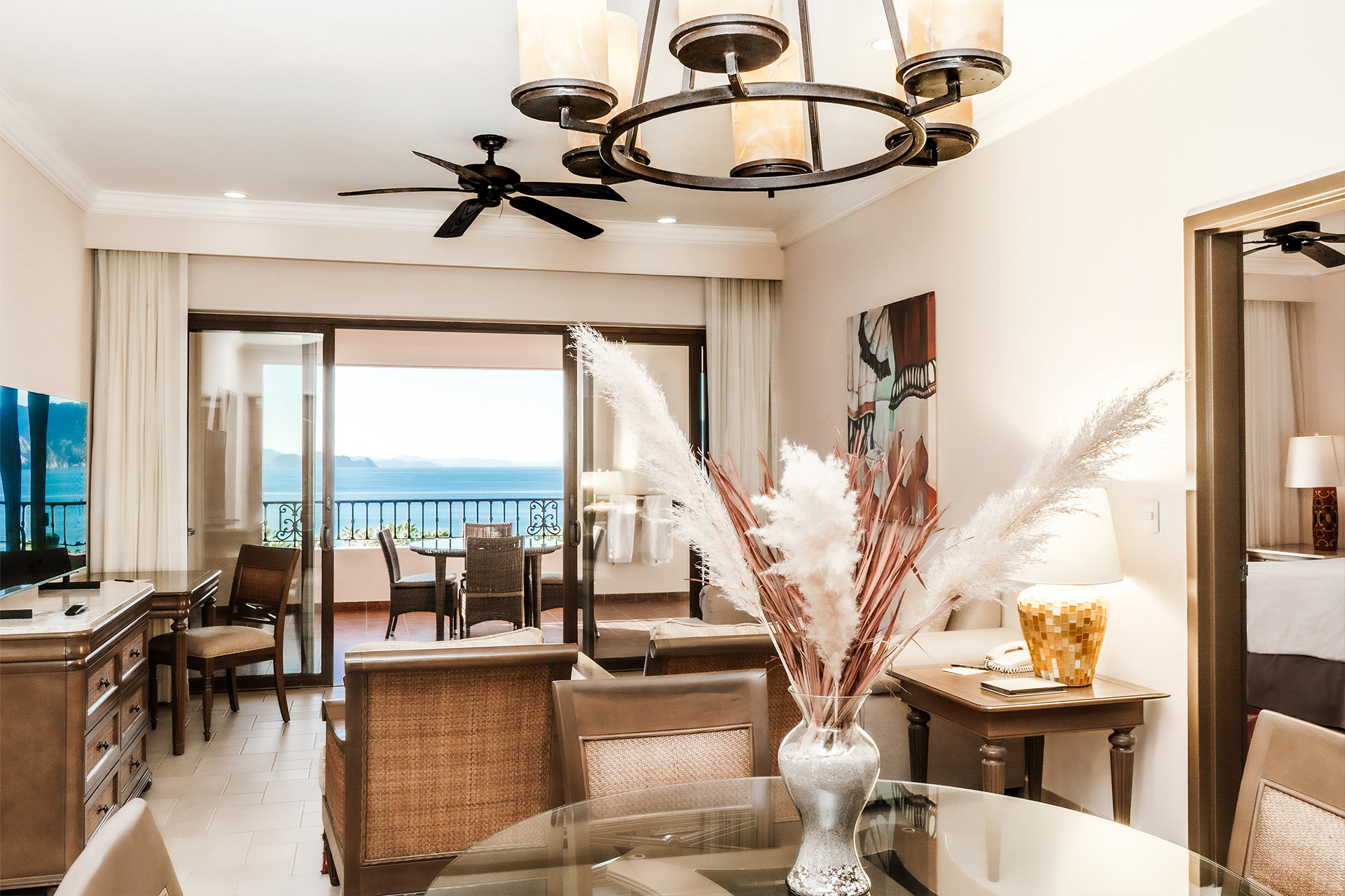 One Bedroom Suite Ocean View