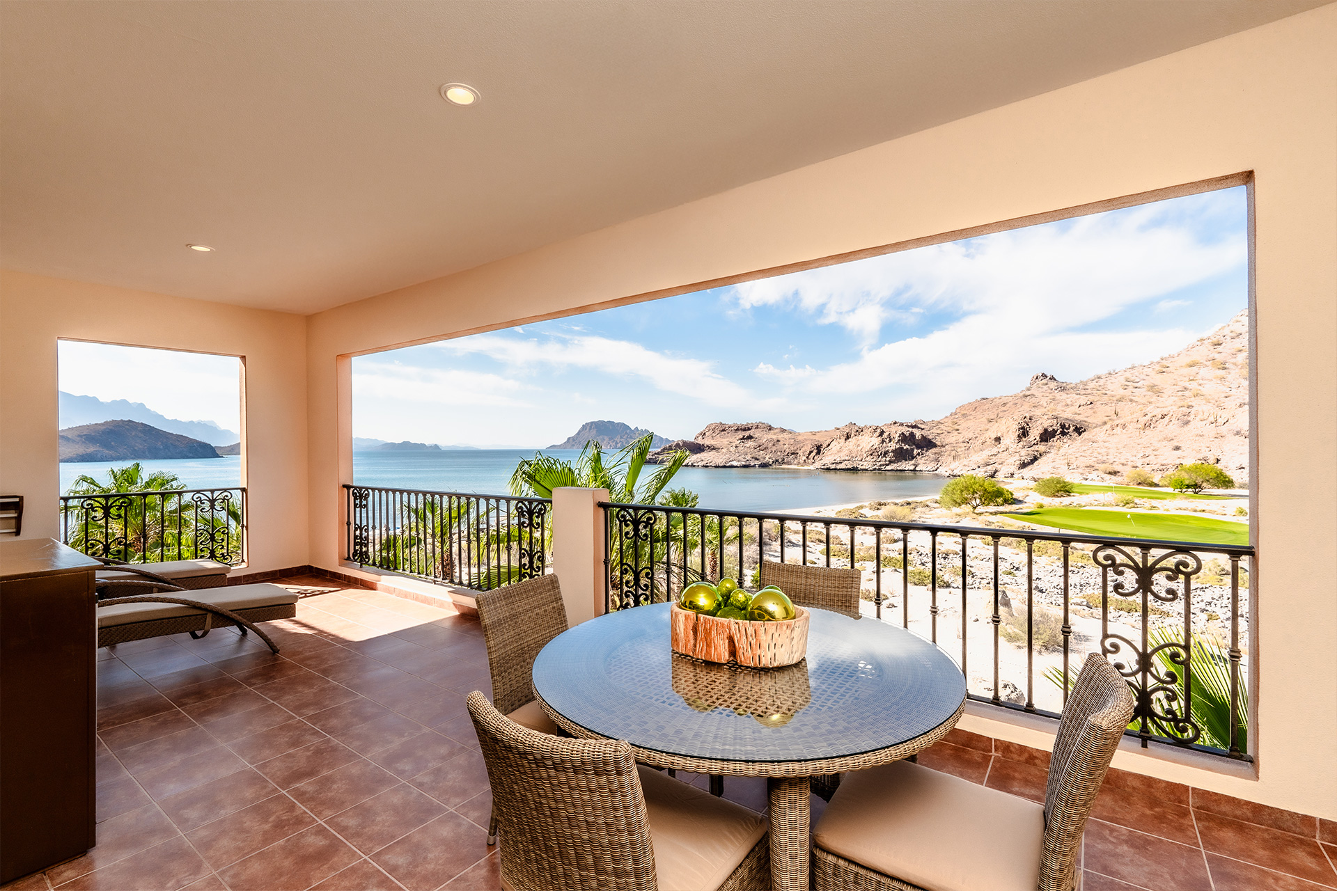 Two Bedroom Suite Premium Floor