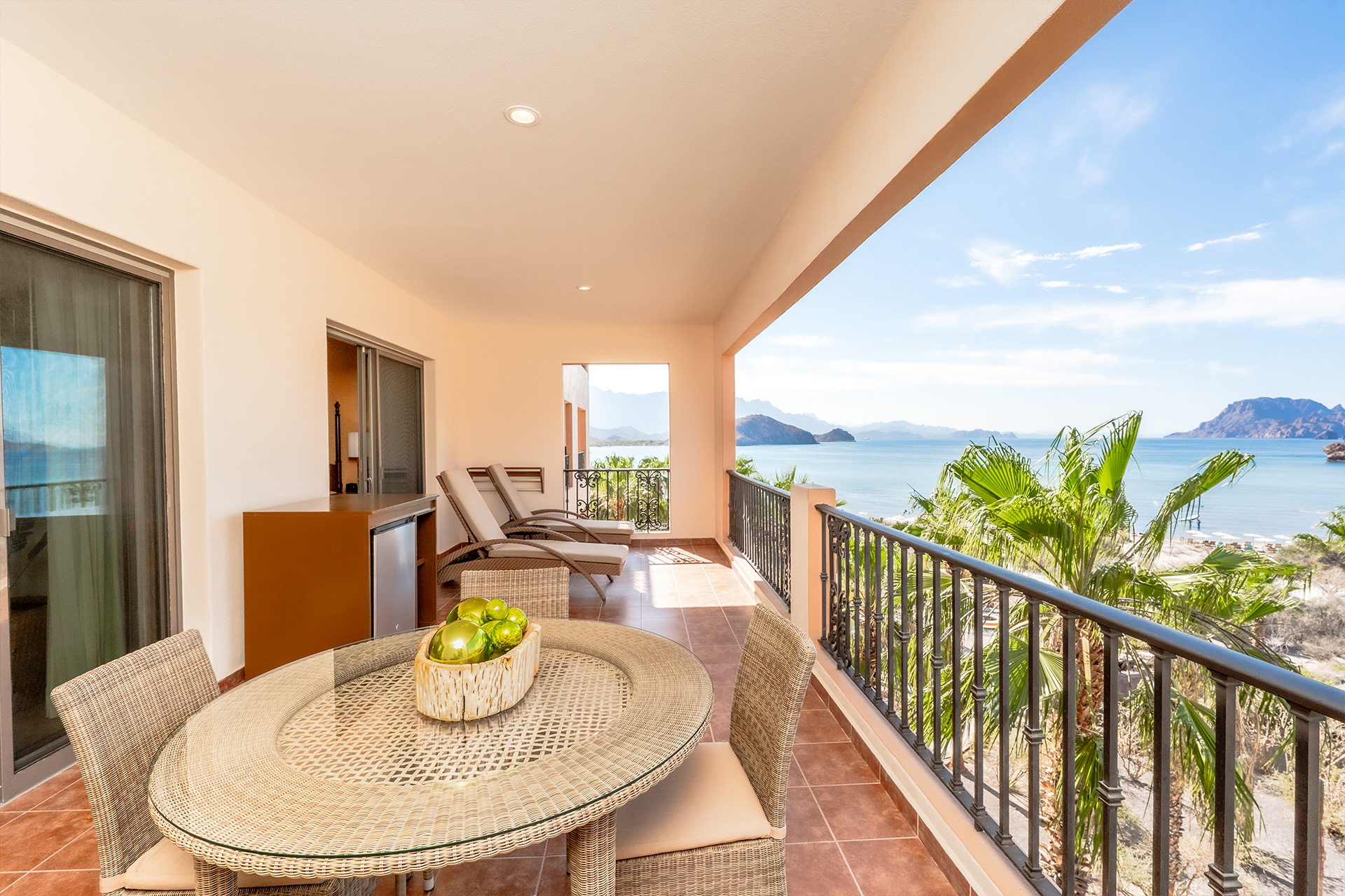 Two Bedroom Suite Premium Floor