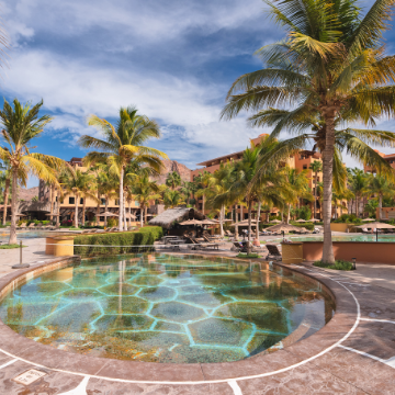 GOLF OR SPA EXPERIENCES AT VILLA DEL PALMAR BEACH RESORT & SPA AT THE ISLANDS OF LORETO