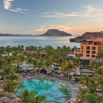 LUXURY RESORT IN MEXICO HOSTS MEXICAN FEST CHEF WEEK