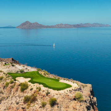 Danzante Bay’s clifftop 17th is a stunner you need to see in person