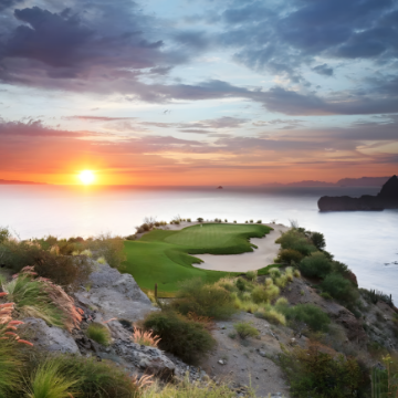 Dazzling Danzante Bay offers adventure and opportunity