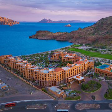 Sustainable Stays: Summer Escapes at Ocean-Friendly Resorts